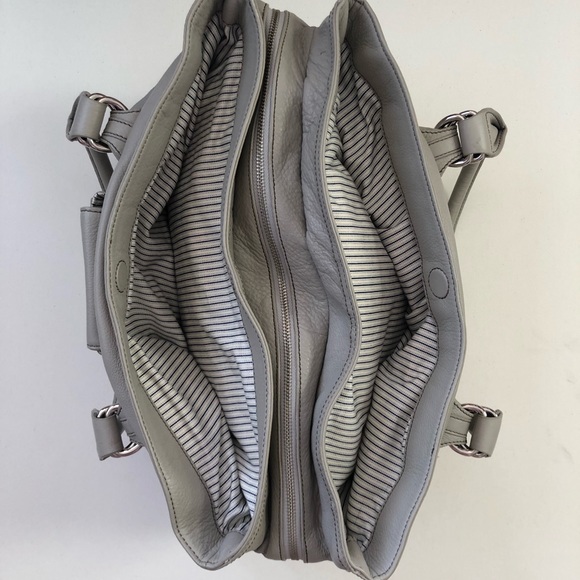 Marc by Marc Jacobs Leather Large Shoulder Bag - Picture 4 of 5